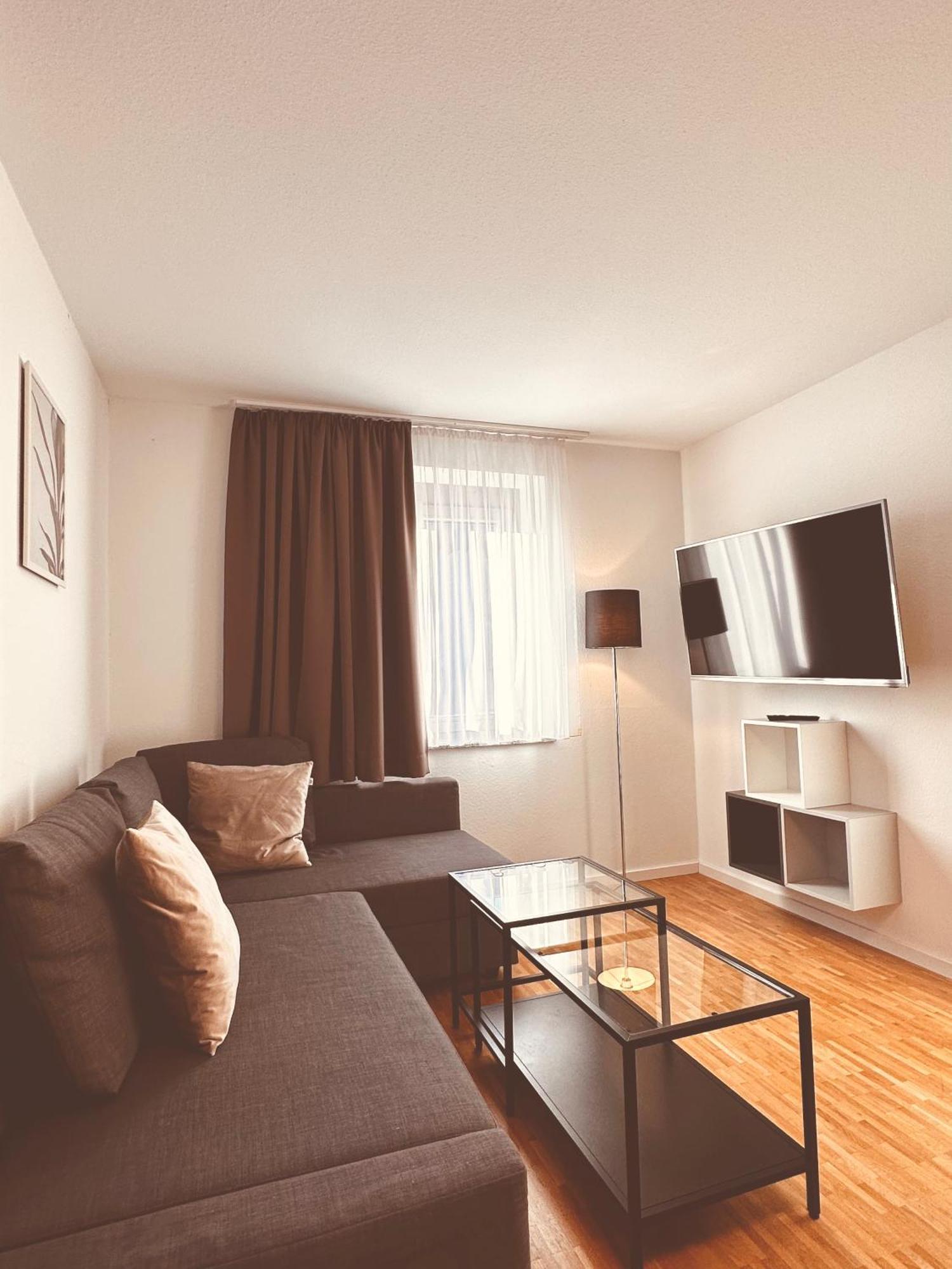 Stadthaus Neckarsulm Serviced Apartments - Stadthaus Schrade 외부 사진